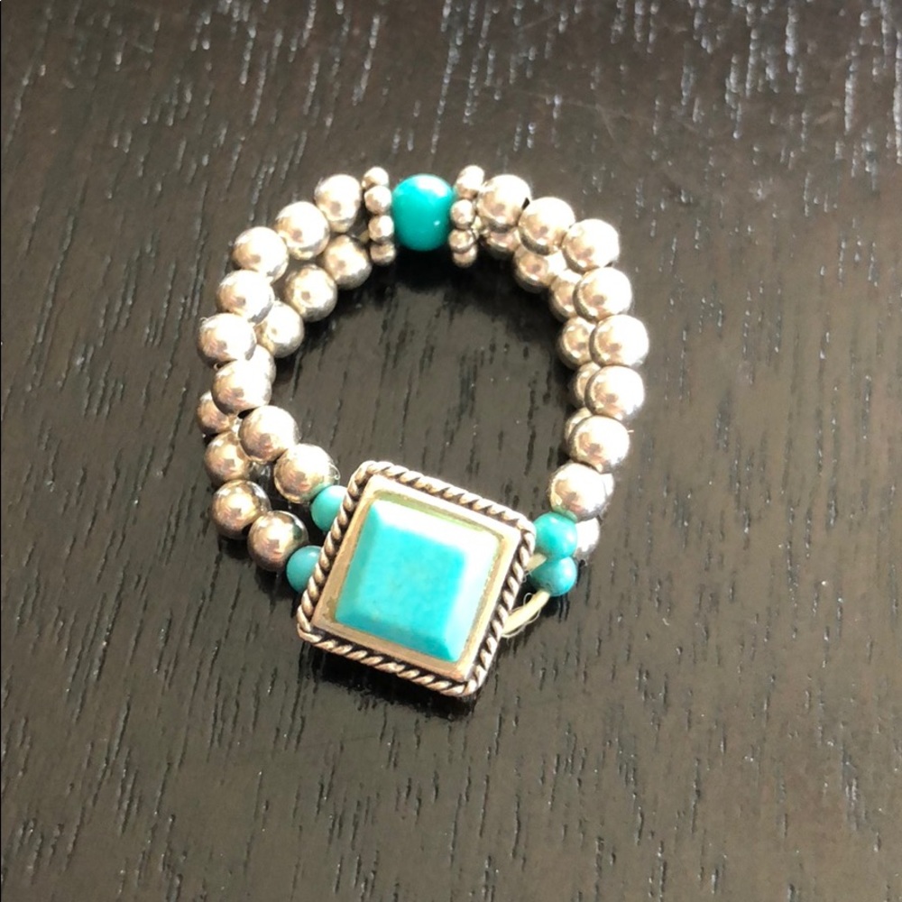 Silpada stretchy turquoise ring .925 Sterling Silv